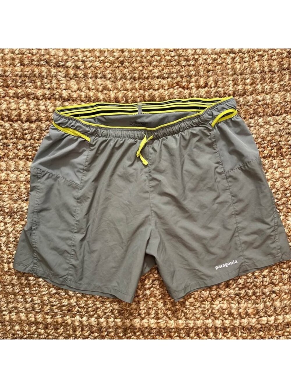 Patagonia Shorts Mens Medium Green Athletic Hiking Performance 5" Strider Pro La